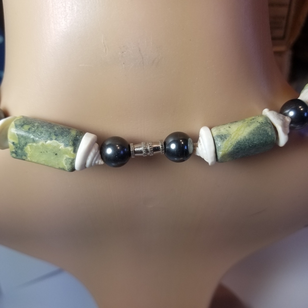 Marble Stone With Shells Statement Necklace - image 3